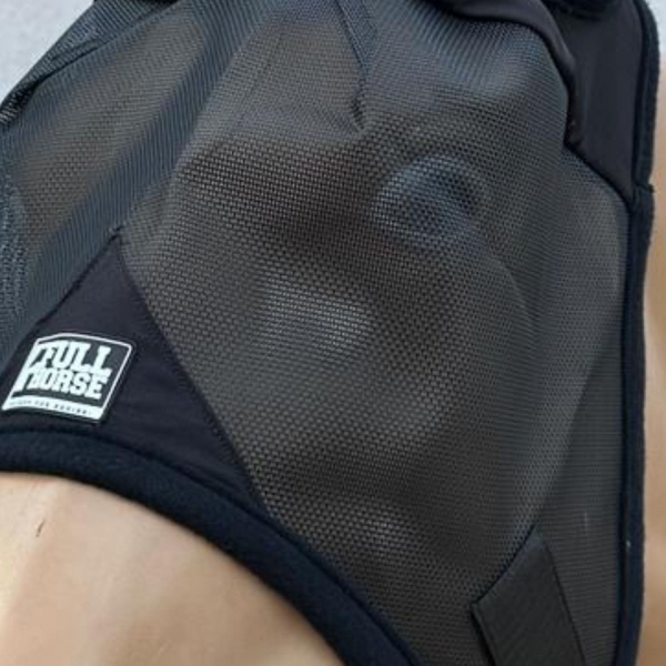 Mascara Protetora de Mosca FULL HORSE Preta